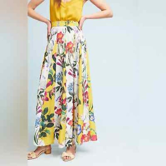 Rococo sands floral skirt